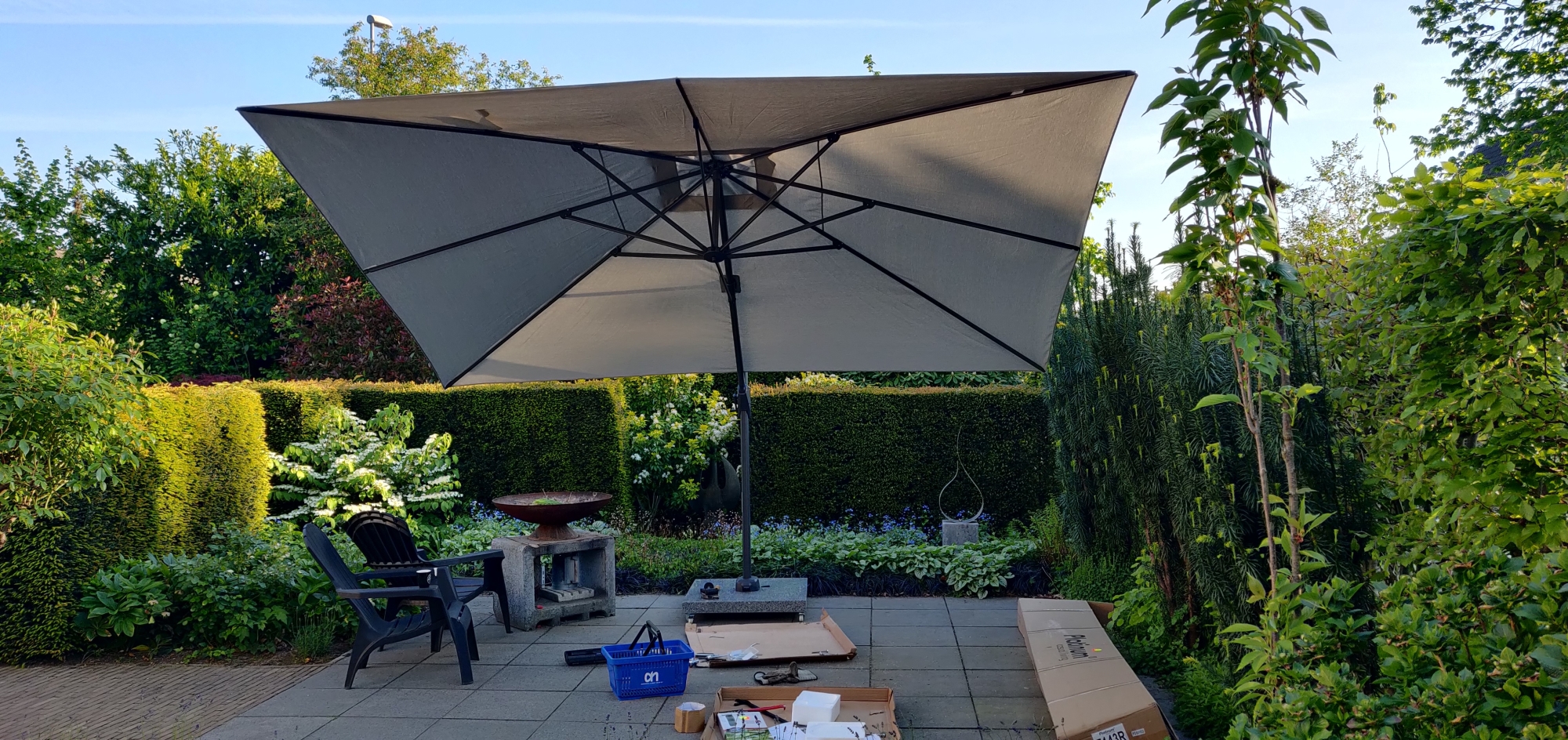 De gigantische zweefparasol Challenger T1