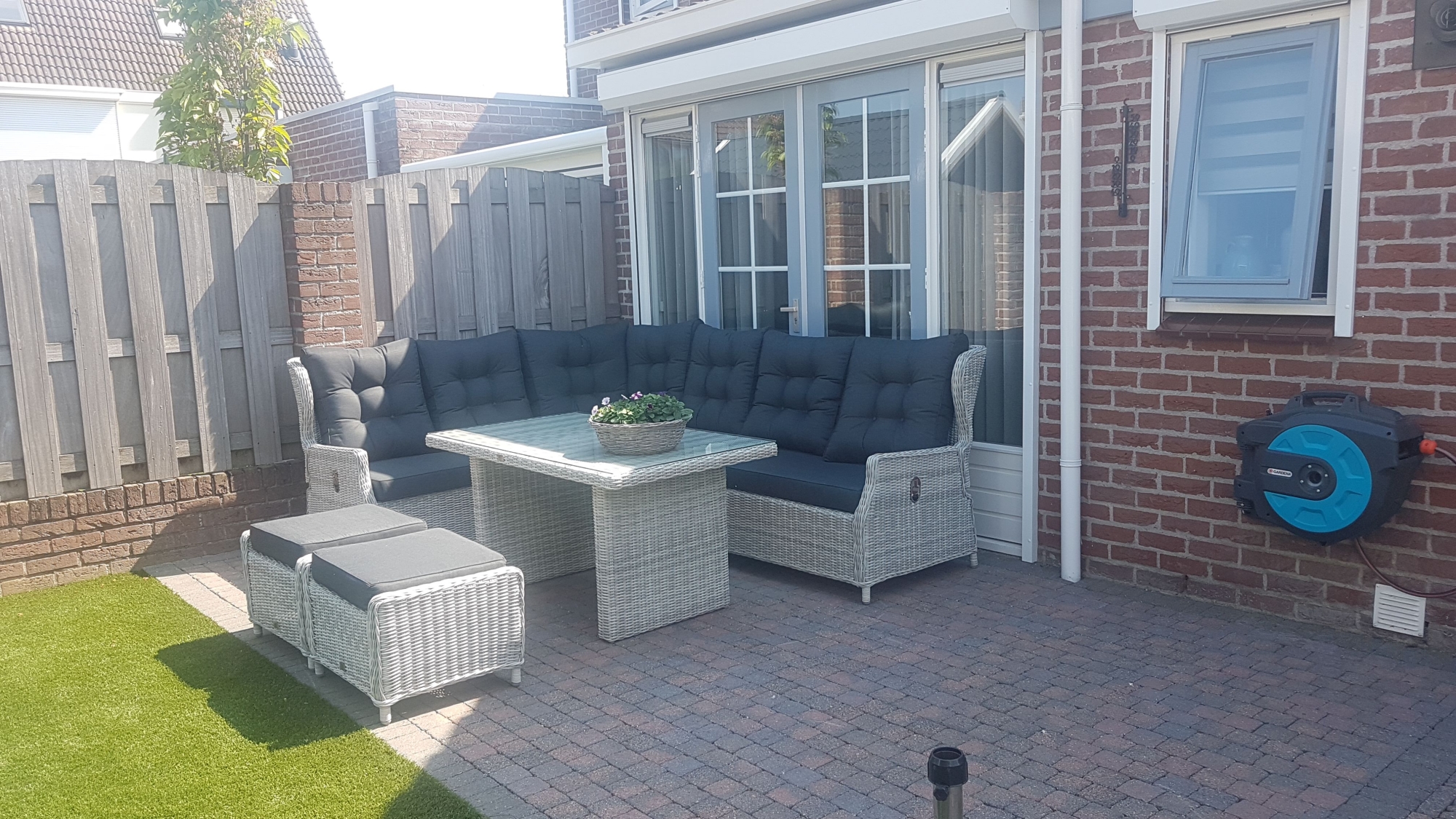 Wauw wat zijn wij blij met dit mooie loungeset van avh tuimbeubelen ๐๐