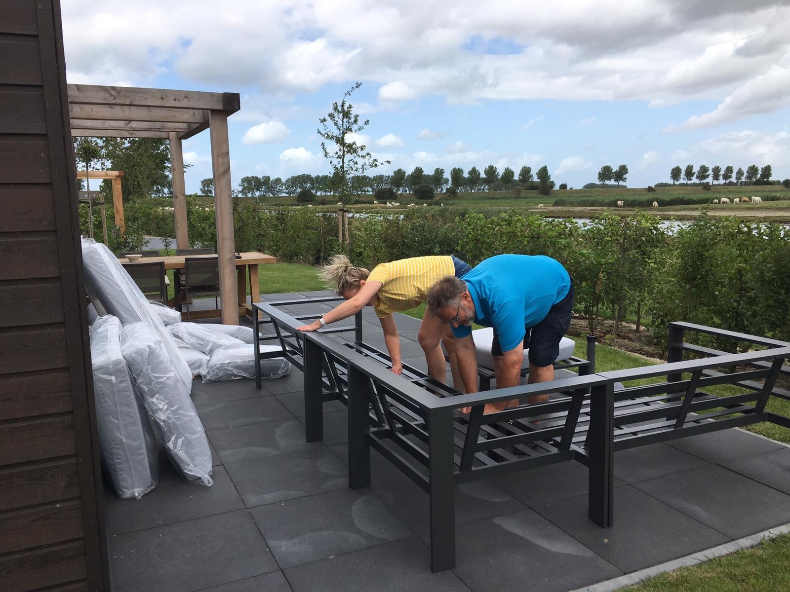 Op naar een fijne loungeplek midden in de natuur!