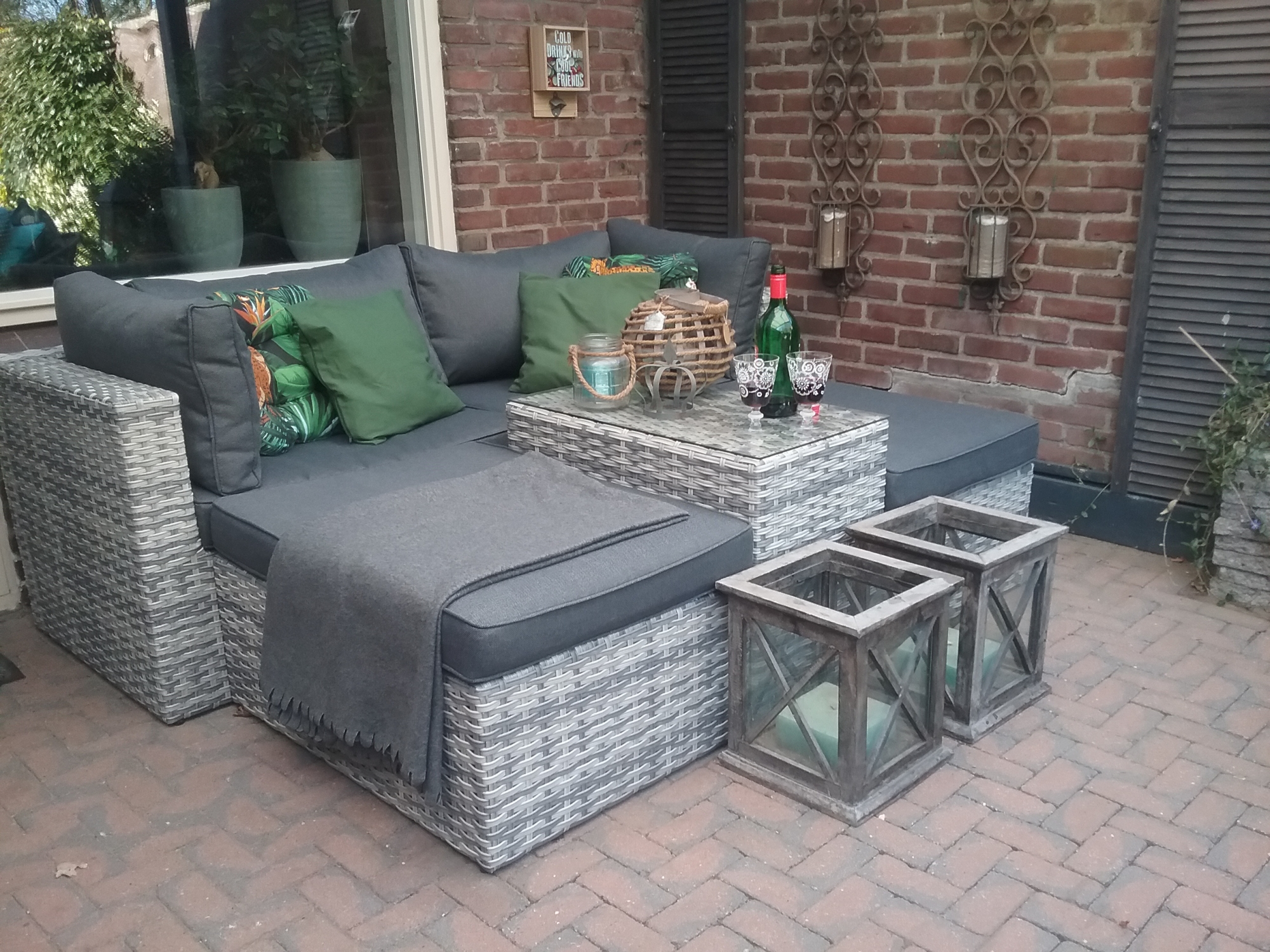 Superblij met mijn nieuwe lounge set.