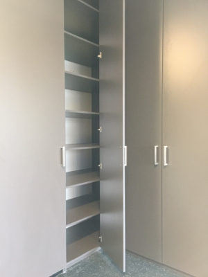 Eckschrank