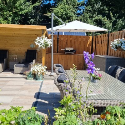 Zeer tevreden met onze nieuwe tuinmeubelen van AVH Outdoor.