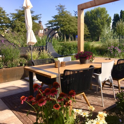 Buiten zitten wordt buiten leven