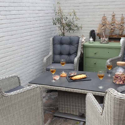 Wat een heerlijk tuinset.