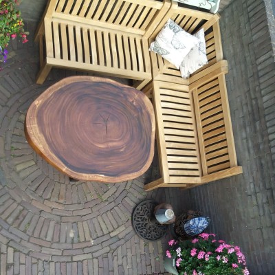 "AVH Tuinmeubelen, Groots op de vierkante meter"