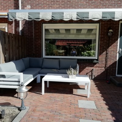 Blij met ons nieuwe lounge set!