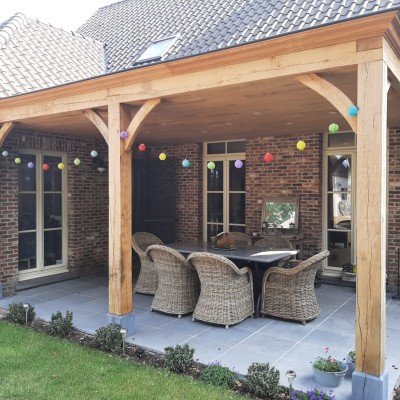 onze 6 nieuwe terrasstoelen