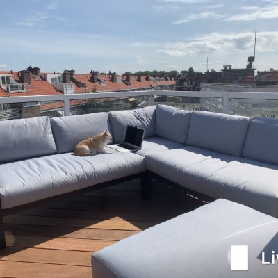Wat zijn wij blij met onze nieuwe Lounge Bank!!