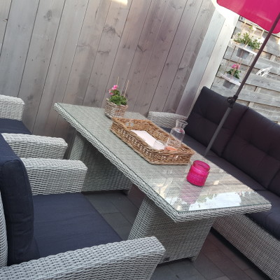 San Marino stoel-bank lounge diningset verstelbaar 4-delig wit grijs is de naam van mijn prachtige loungeset.