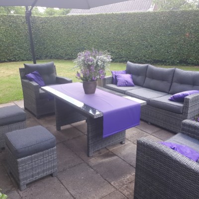 Erg blij met onze nieuwe dining loungeset
