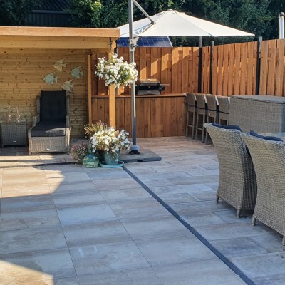 Zeer tevreden met onze nieuwe tuinmeubelen van AVH Outdoor.