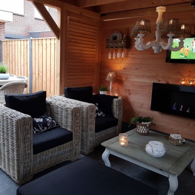 Super blij met een mooi lounge set van AVH tuinmeubelen