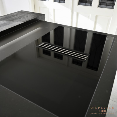 Inductiekookplaat inclusief afzuigsysteem