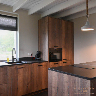 Landelijke moderne keuken