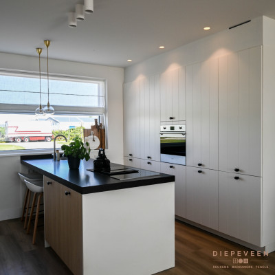 Landelijke keuken met eiland