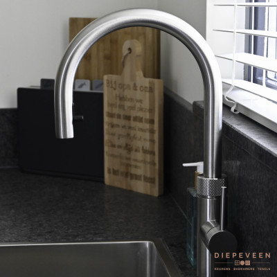 Moderne grijze keuken