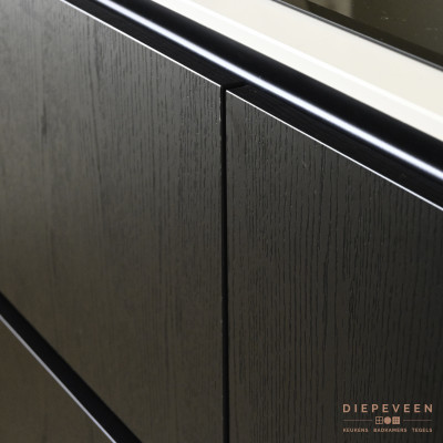 Greep loze zwarte fronten