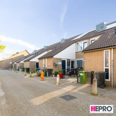 23 woningen Roelofarendsveen