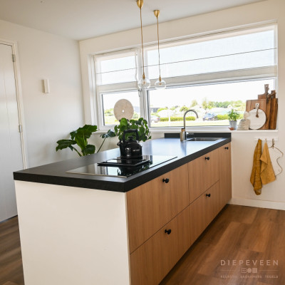 Landelijke keuken met eiland