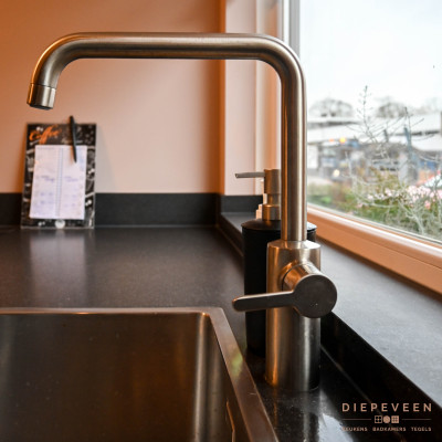 Tijdloze witte keuken