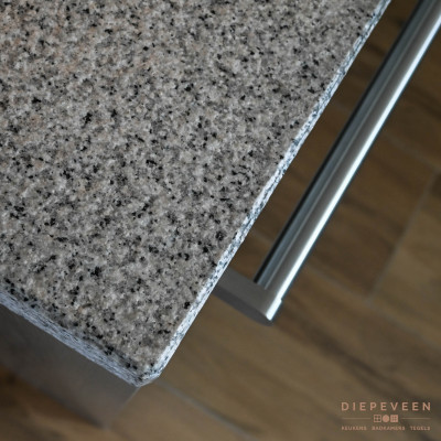 Tijdloze keuken grijs