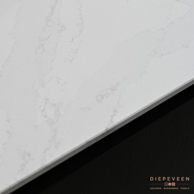 Composiet werkblad met een marmeren look
