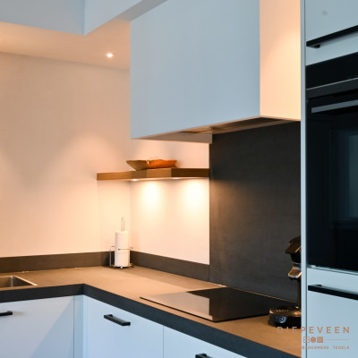 Voorzien van een strakke schouw