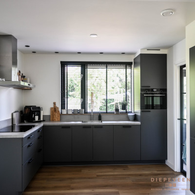 Moderne keuken grijs