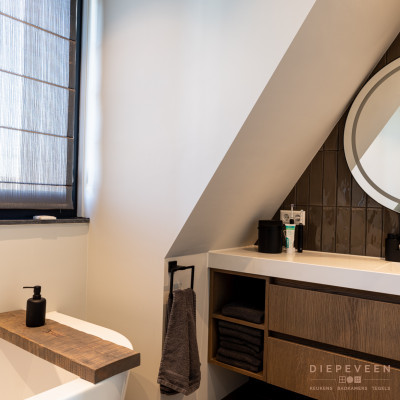 Landelijk moderne badkamer