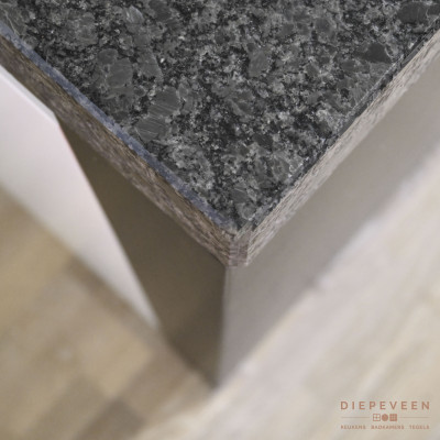 Het blad heeft een robuuste uitstraling