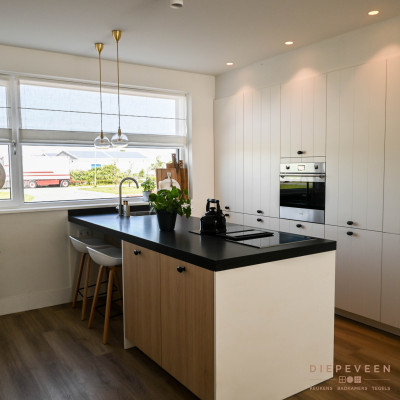 Landelijke keuken met eiland