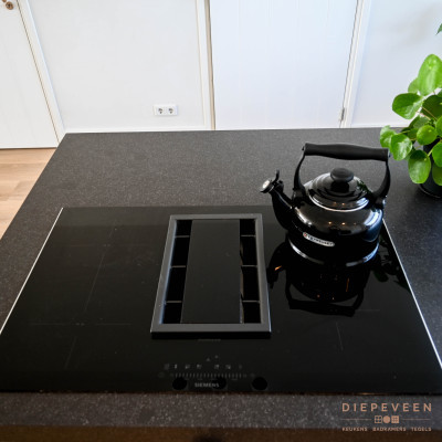 Landelijke keuken met eiland