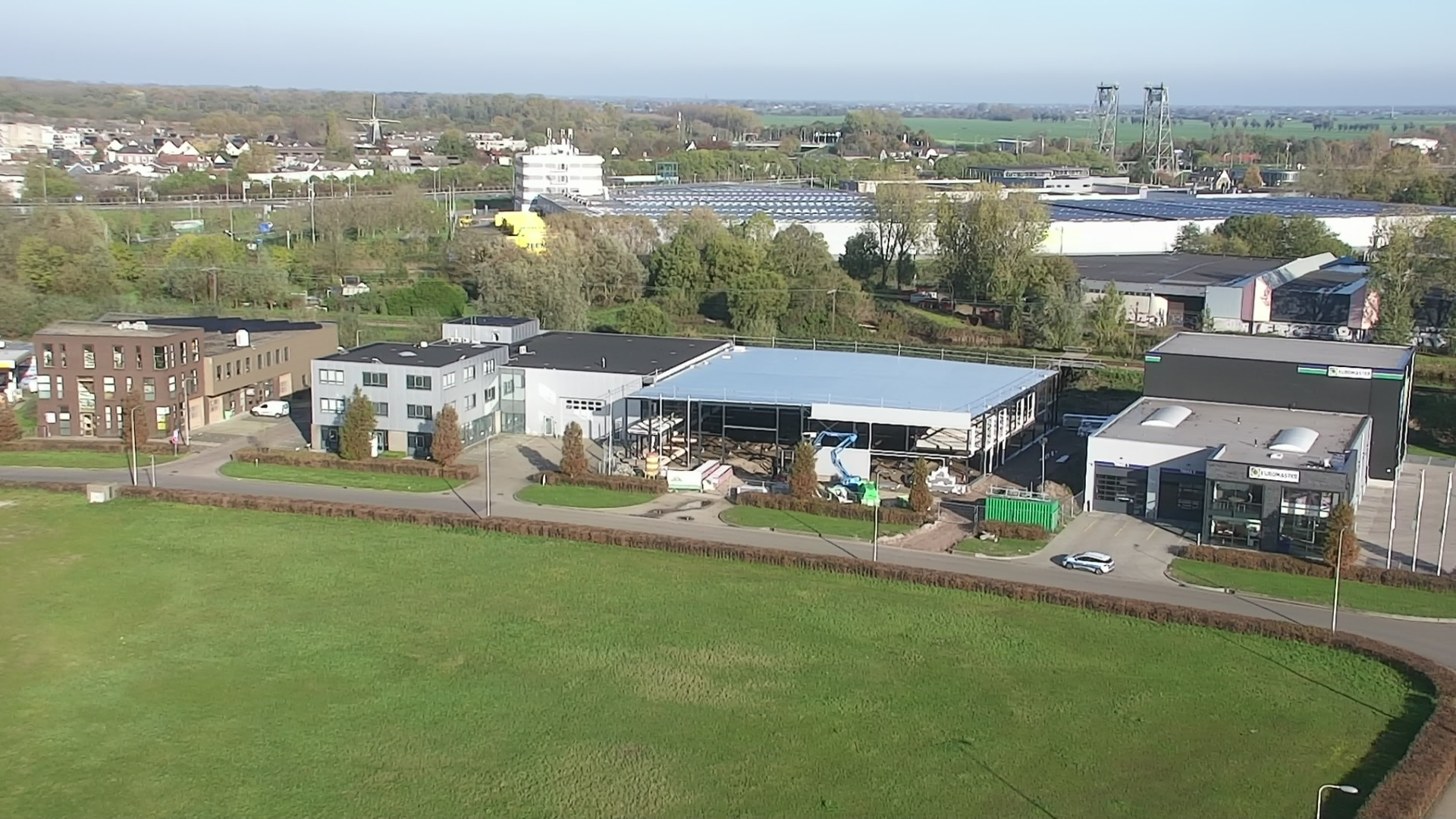 Uitbreiding bedrijfspand te Alphen aan den Rijn