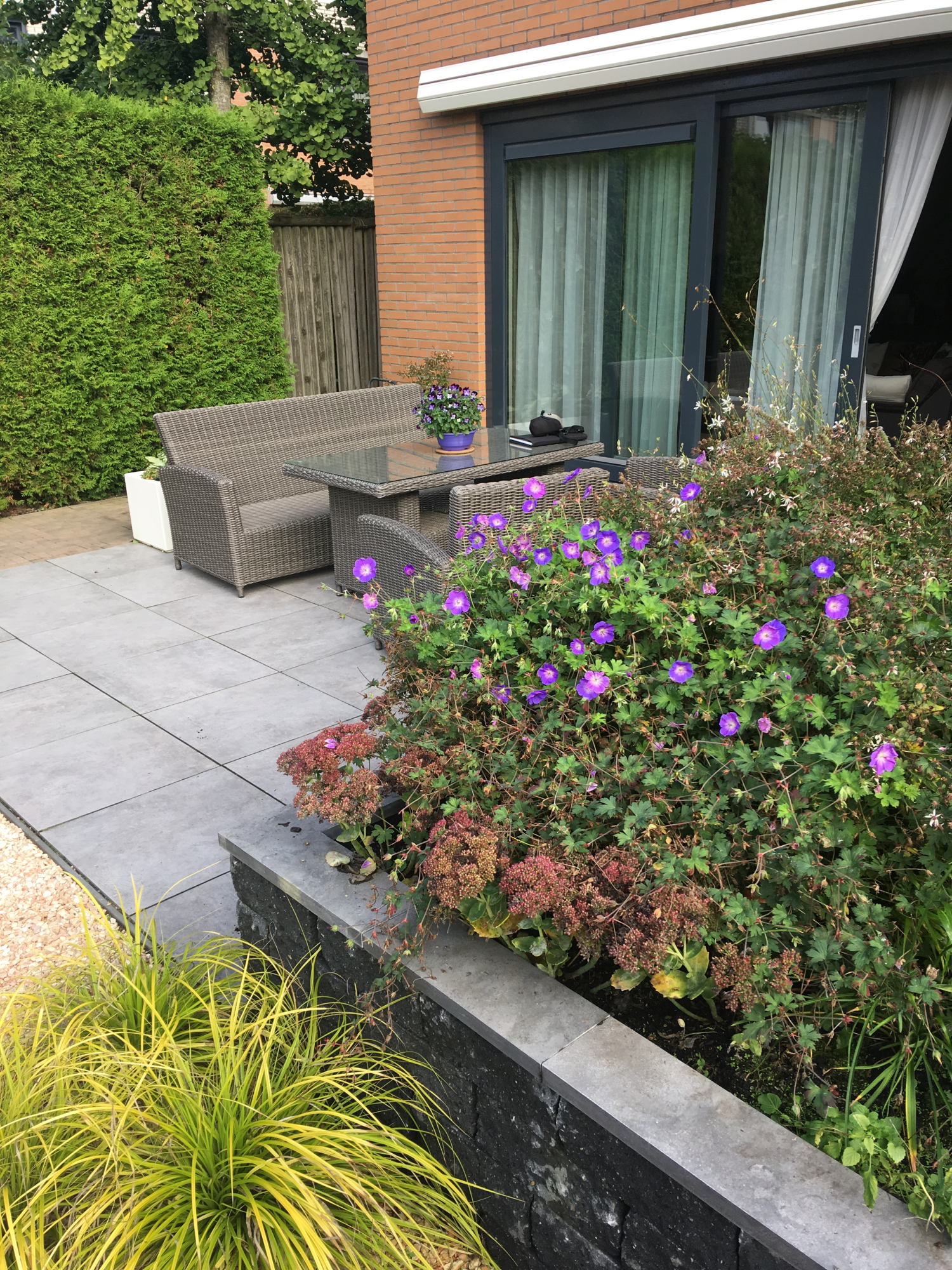 Onderhoudsvriendelijke tuin met veel leefruimte