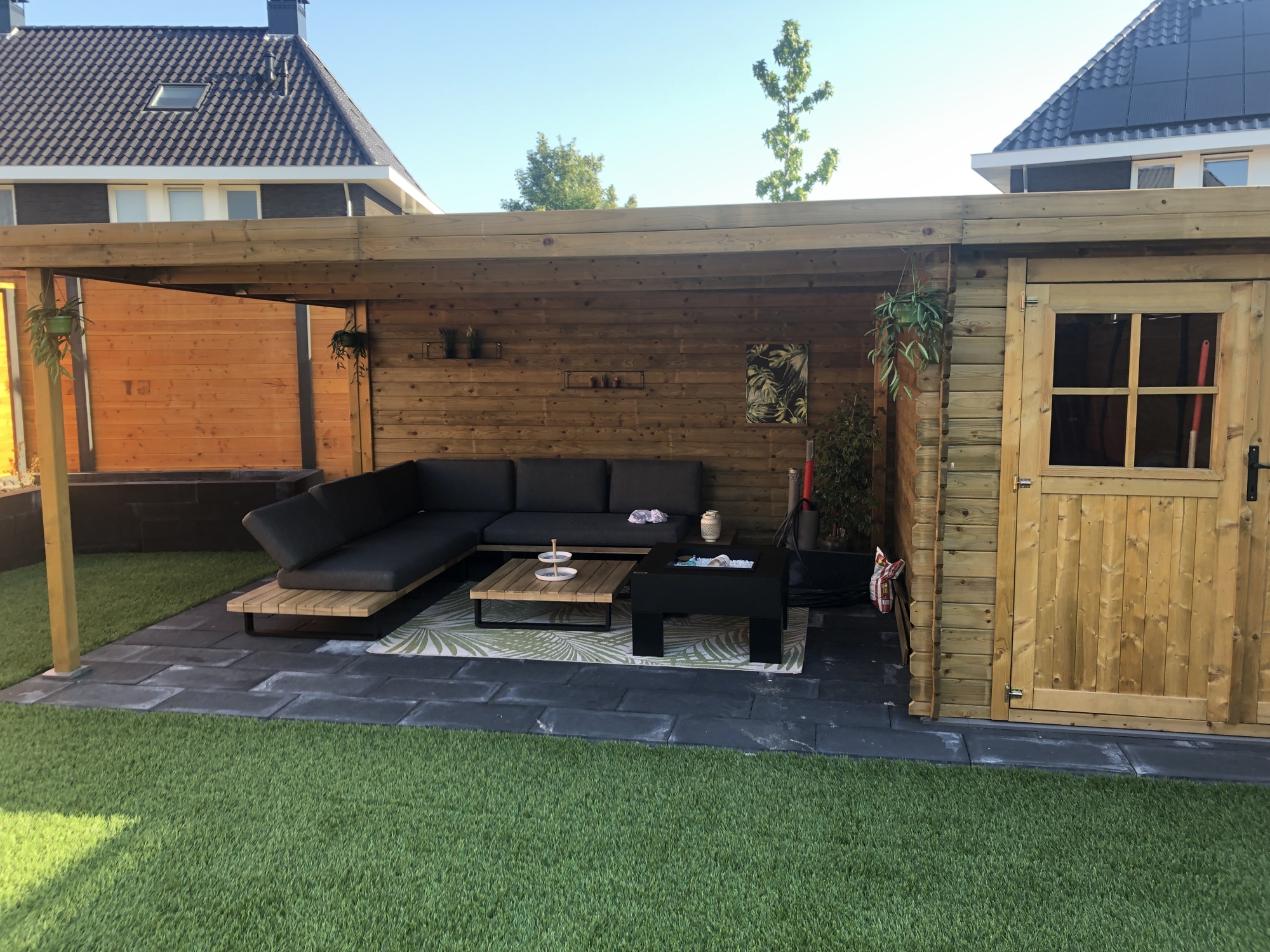Op vakantie in eigen huis met AVH-Outdoor!