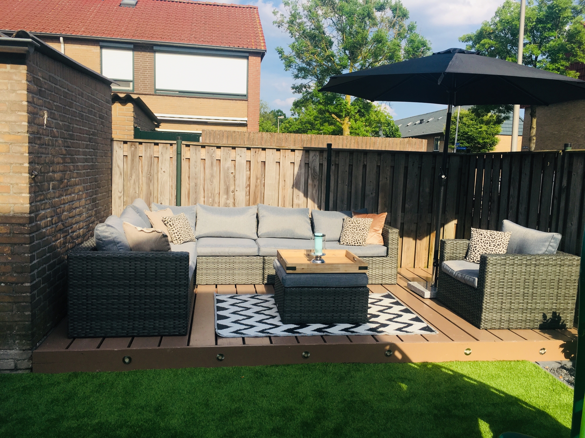 Avh tuinmeubelen is helemaal top want door hun kan onze zomer niet meer kapot.