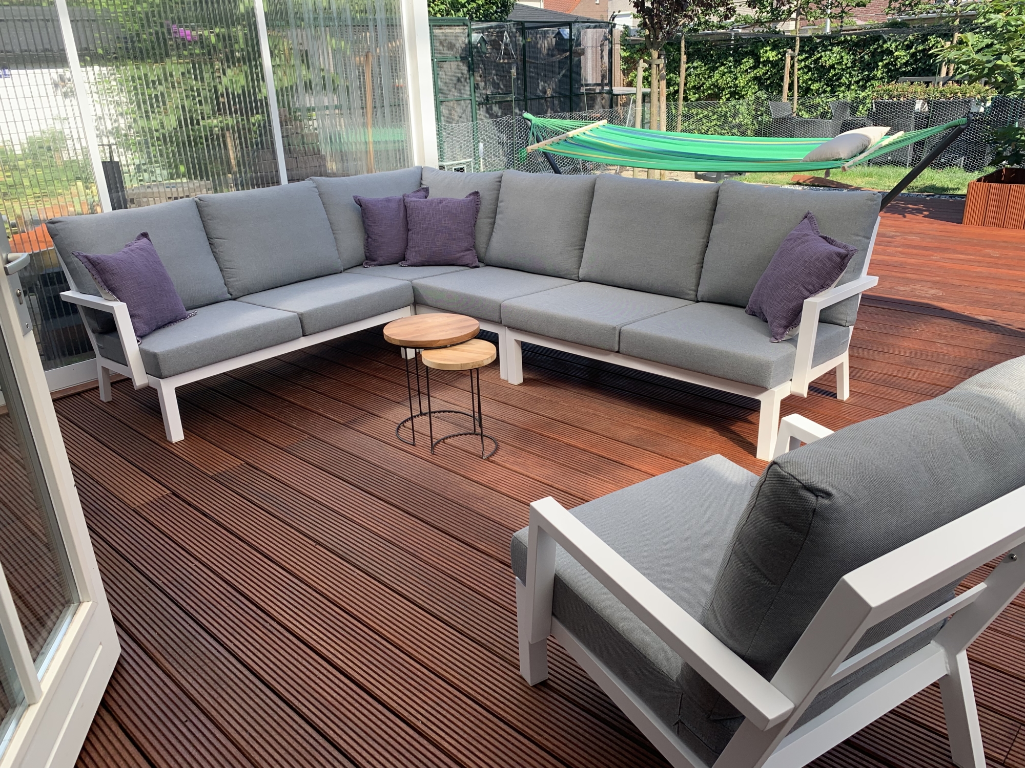 Zo blij met onze nieuwe tuinset!