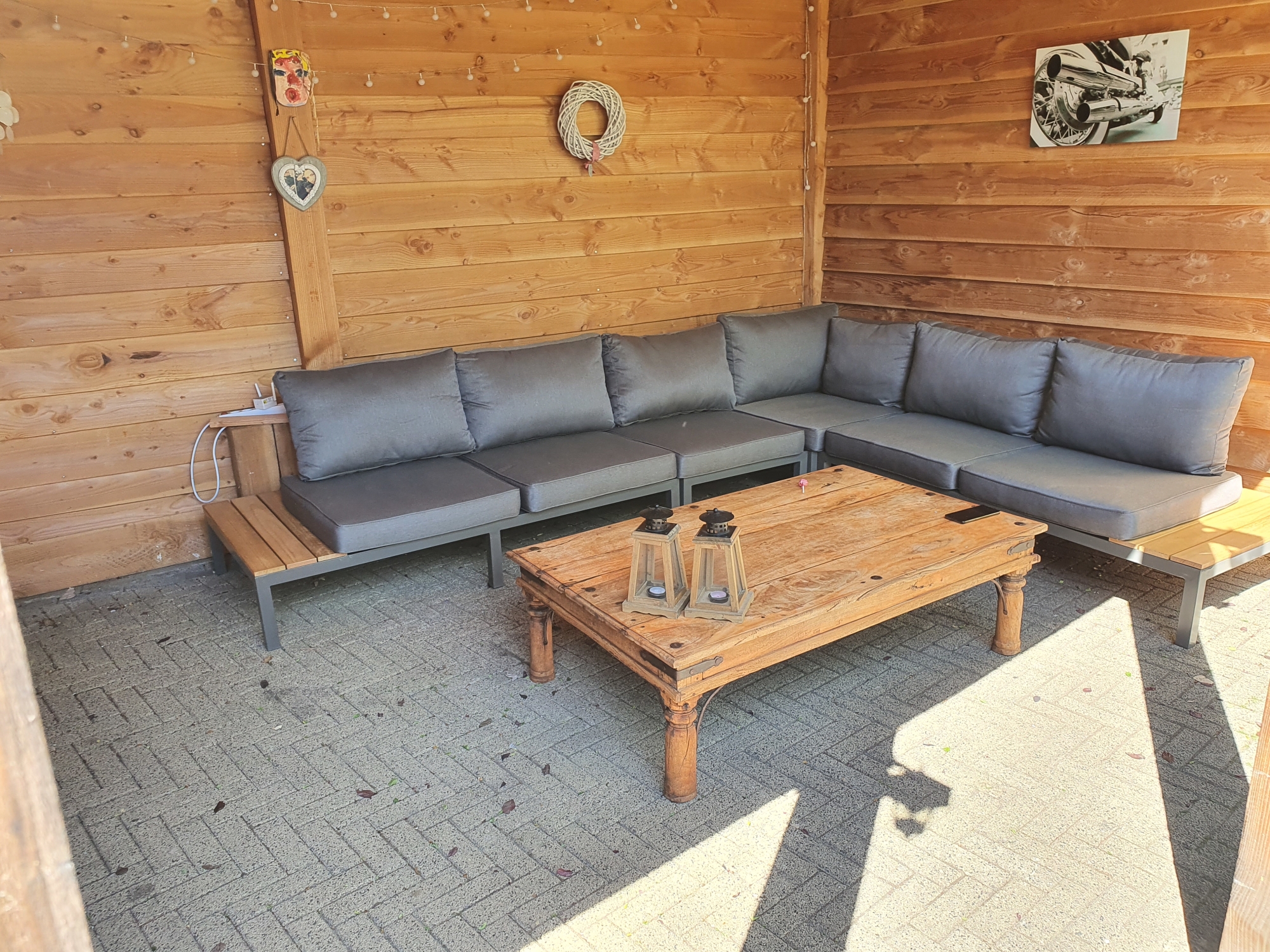 Lekker genieten van onze loungeset MONACO!