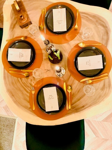 Ontzettend blij met mijn onwijs gave eettafel.