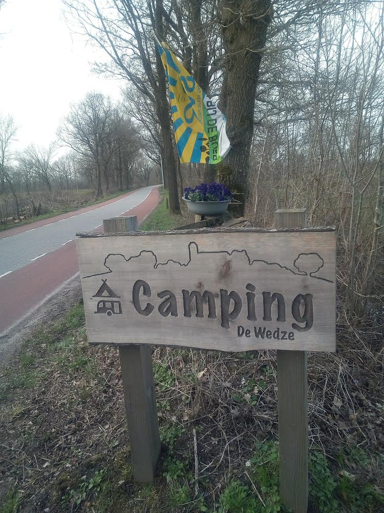 Ambachtelijk naambord Camping