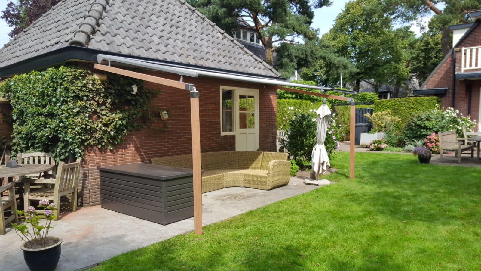 Houten overkapping