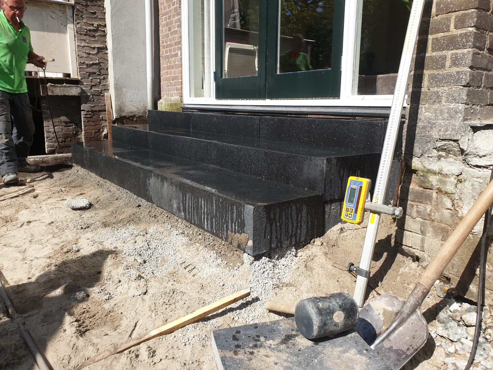 Trappartij bij woning in Rotterdam
