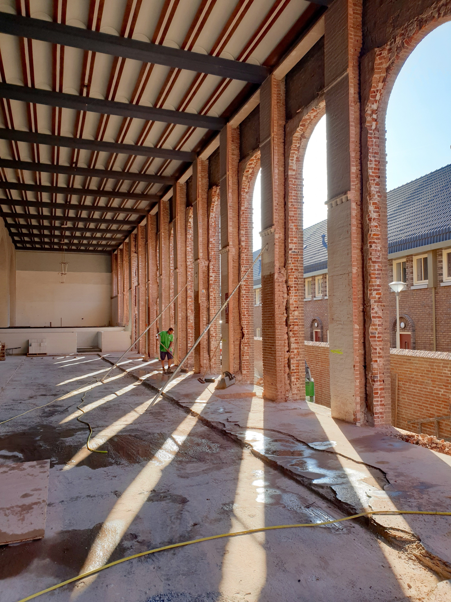 Realiseren appartementen in kerk te Den Haag