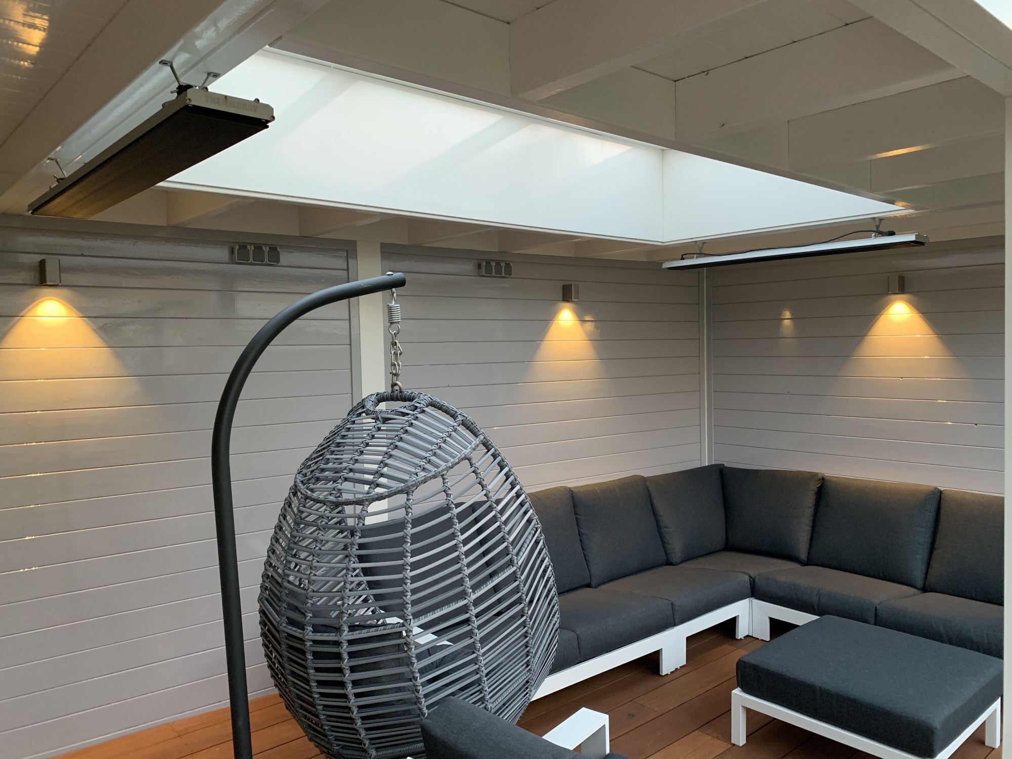 Nu maximaal loungen op deze set!