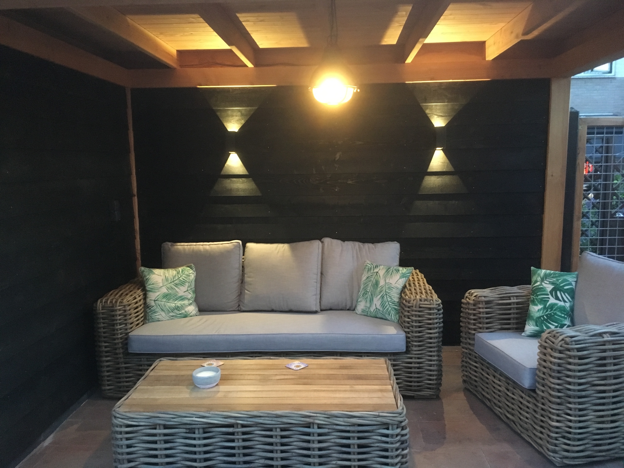 Heerlijk relaxen in de stad in onze eigen tuin