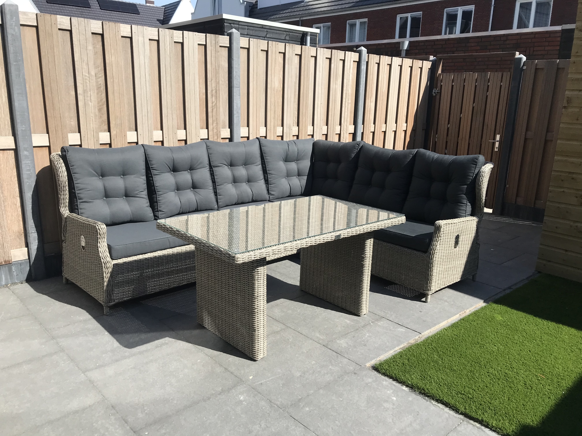 Zo blij met deze gave loungeset!