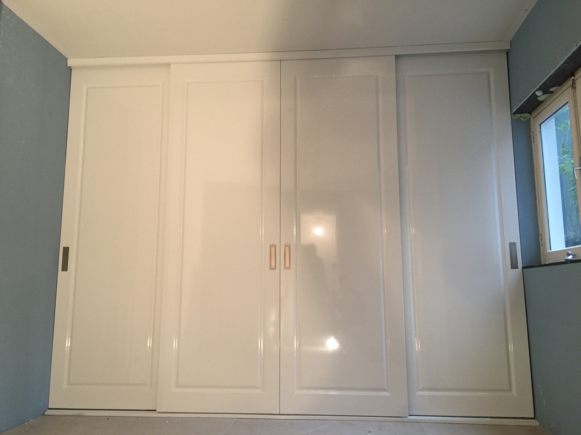 Landelijke schuifdeuren wand met 4 deuren