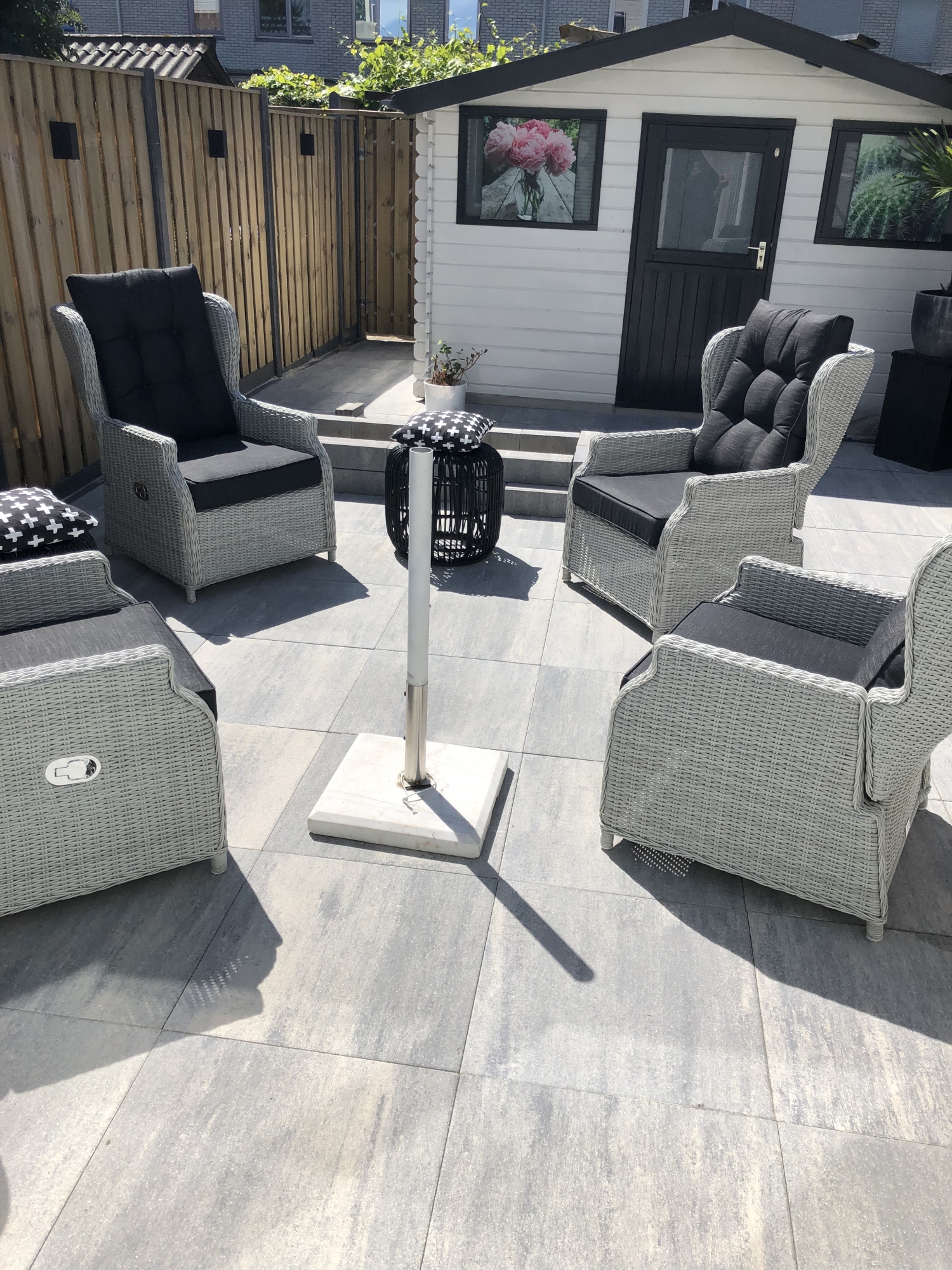 Zooooo blij met de stoelen. Zitten heeerlijk!!