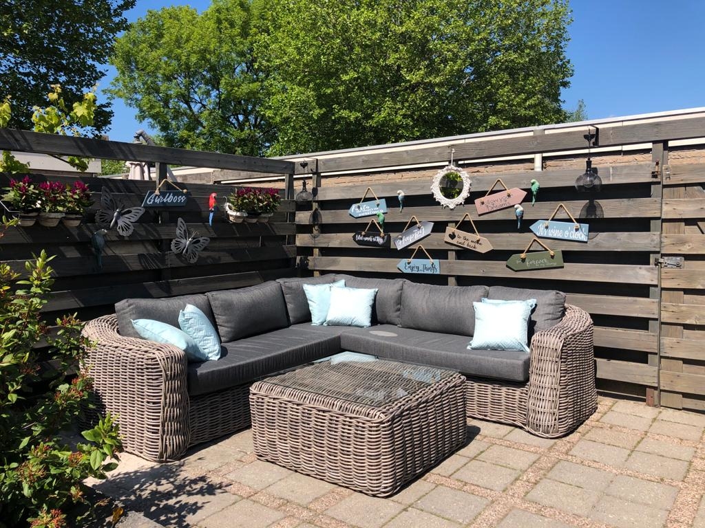 Eindelijk genieten van onze mooie loungeset!!