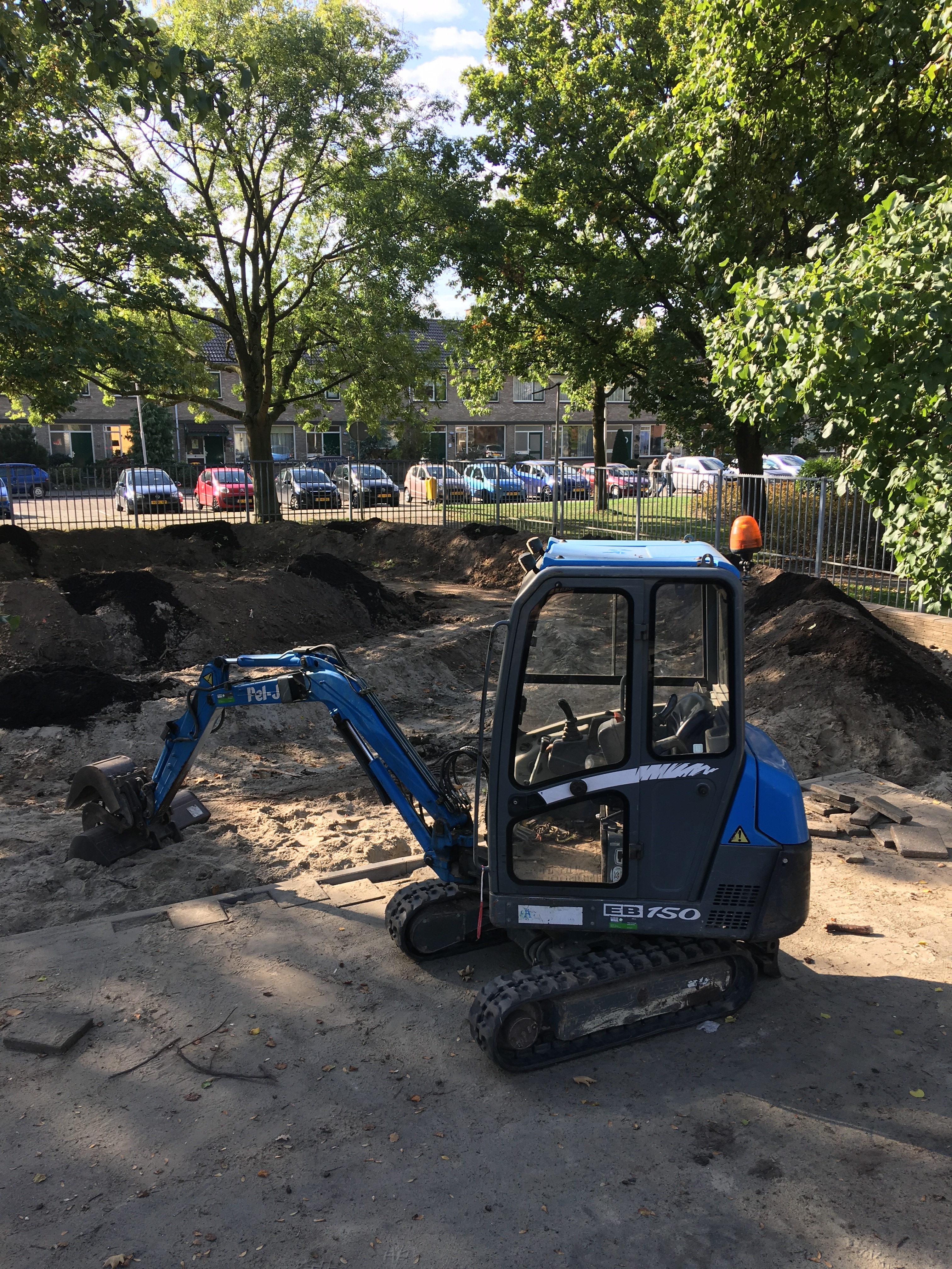 Groen schoolplein under construction